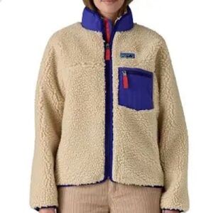 LOOKING TO BUY THIS Patagonia Cream and Blue Fleece Jacket